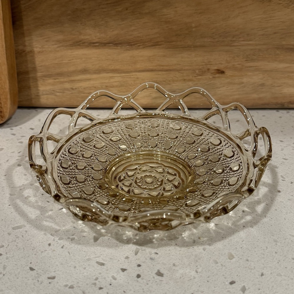 Vintage Amber Depression Glass Bowl Diamond Lace Edge‎ Scalloped 6.5"